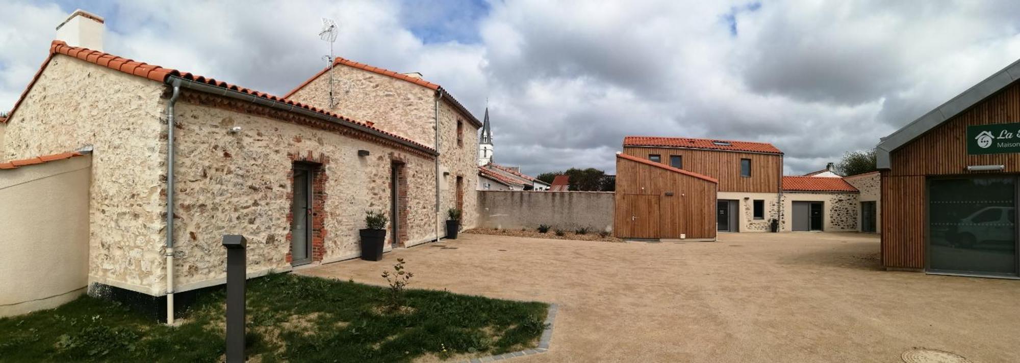 La Borderie - Maison Des Randonnees - Gite Etape - Gite De Groupe Vairé Værelse billede